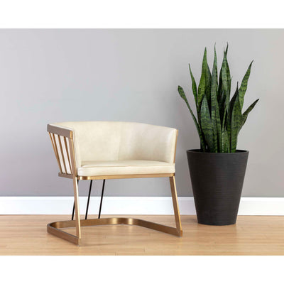 Caily Lounge Chair