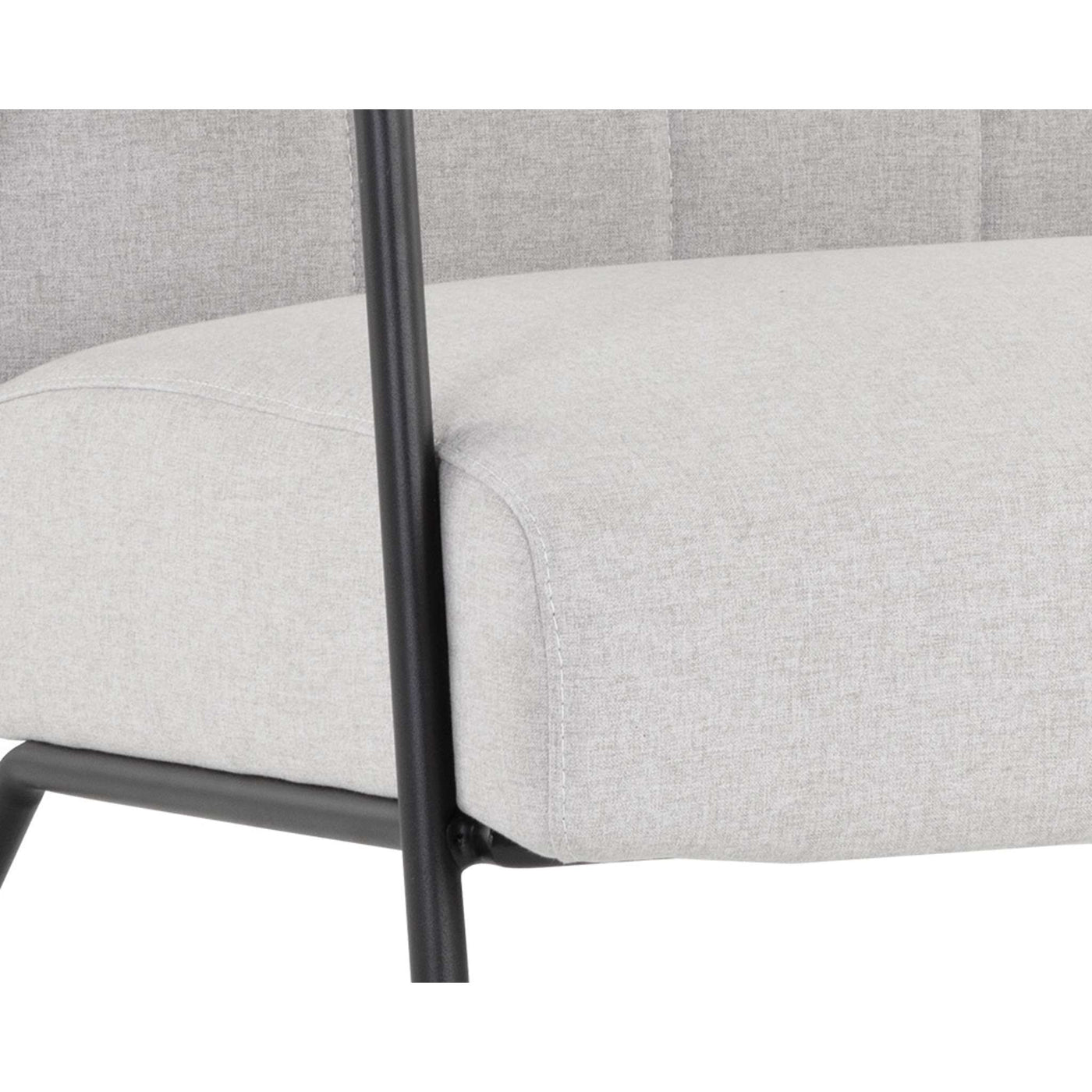 Coelho Lounge Chair