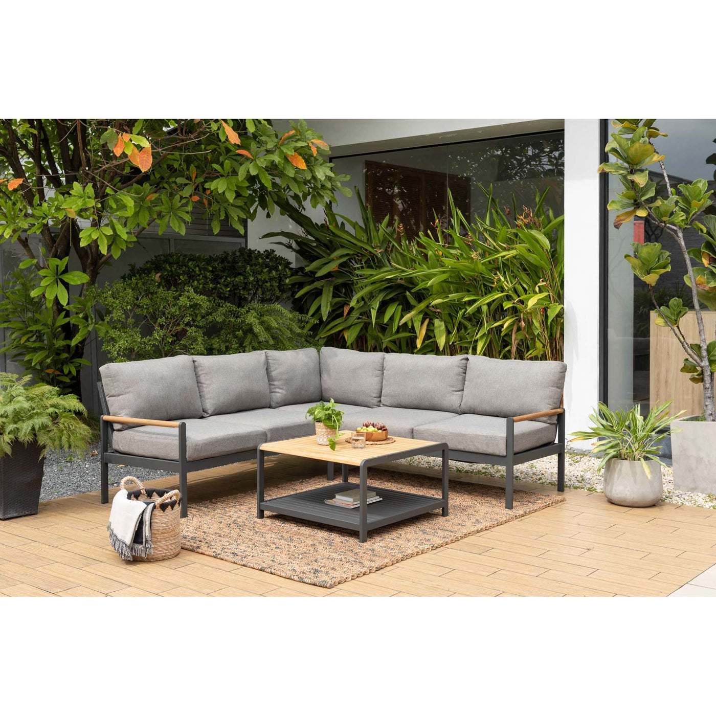 Amazonia Amber 5 Seater Seating Set