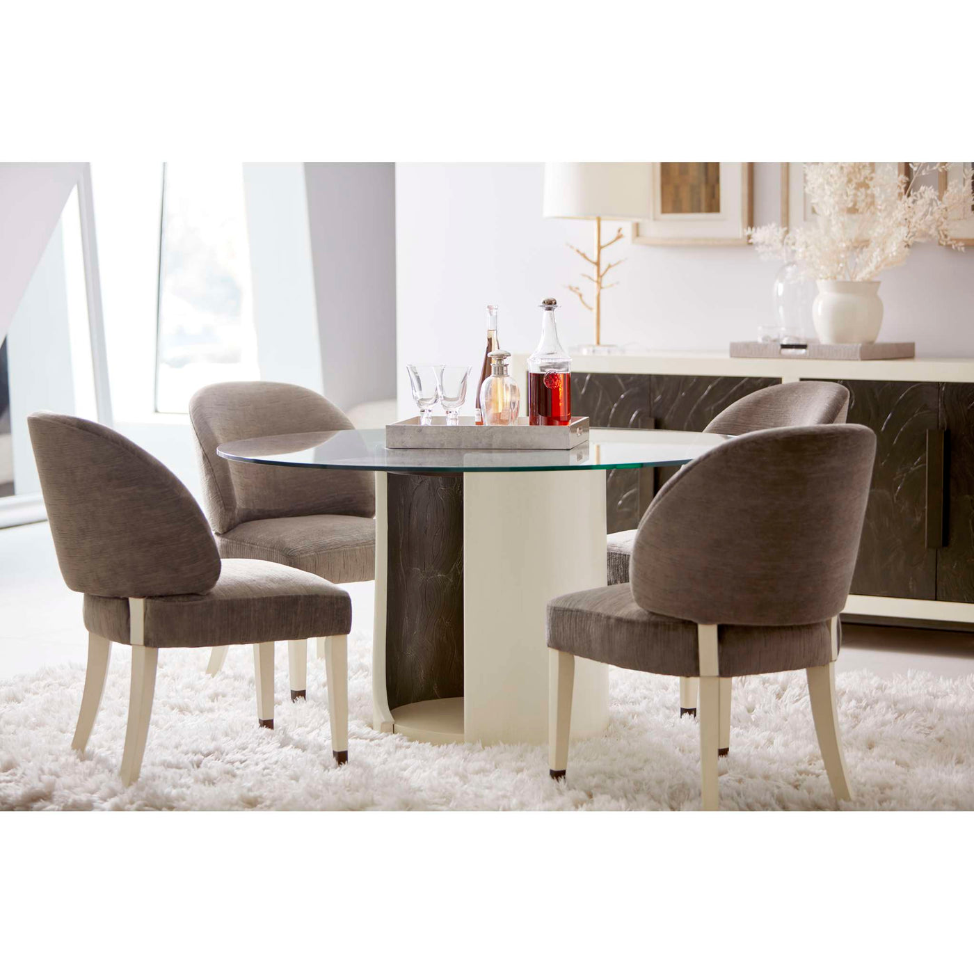 Blanc Round Dining Table