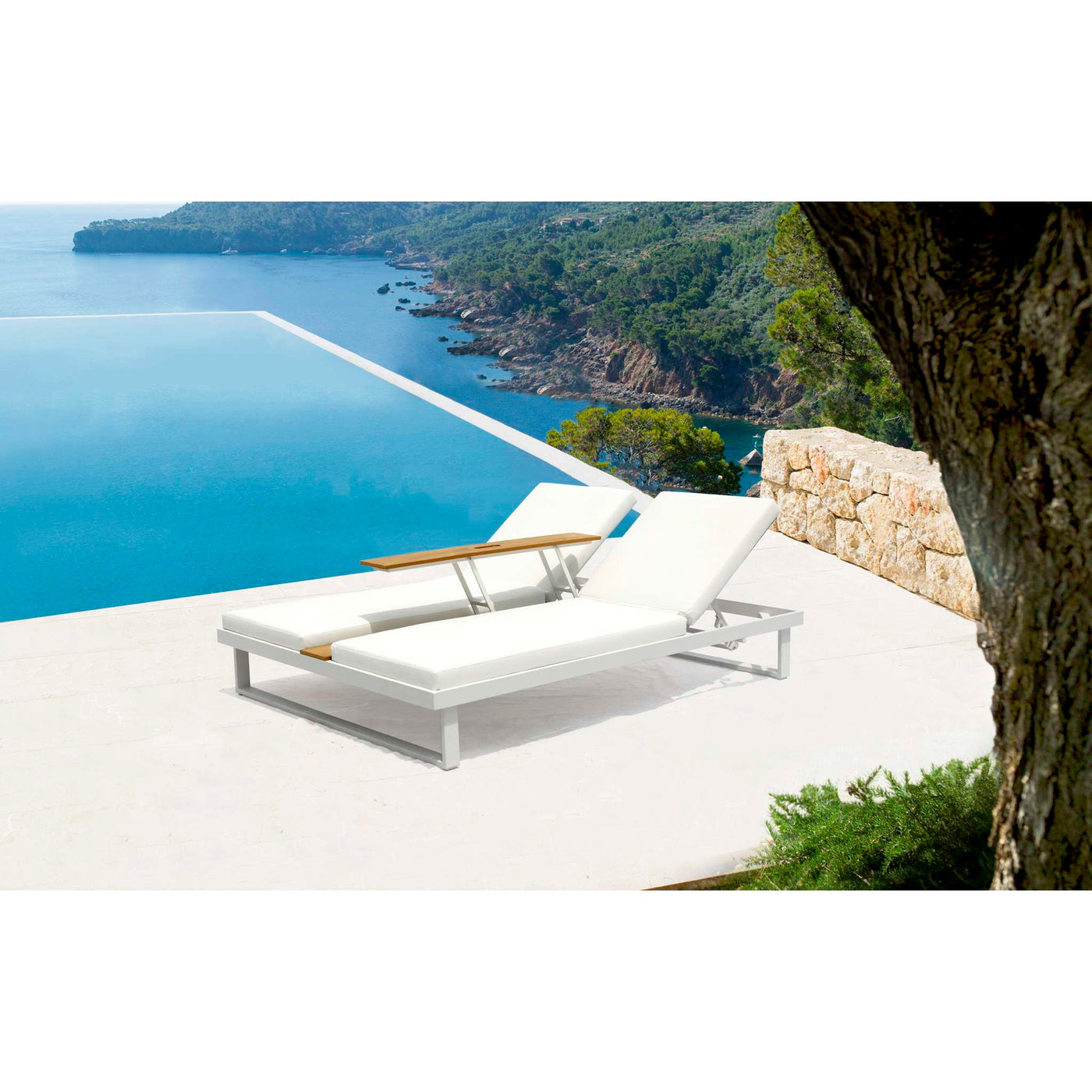 Sandy Outdoor Lounge Chair
